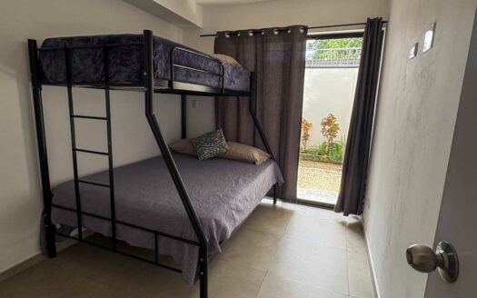 SE ALQUILA: Apartamentos Amoblados de 2 Habitaciones en Huacas COD: 134129