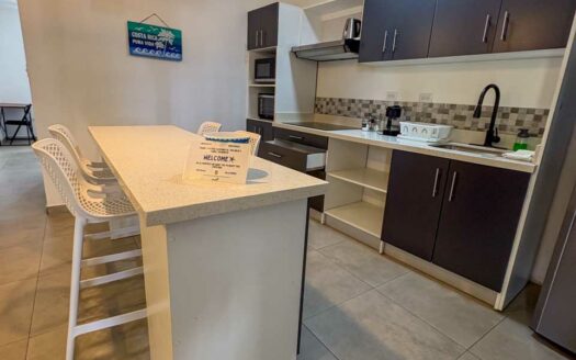 SE ALQUILA: Apartamentos Amoblados de 2 Habitaciones en Huacas COD: 134129