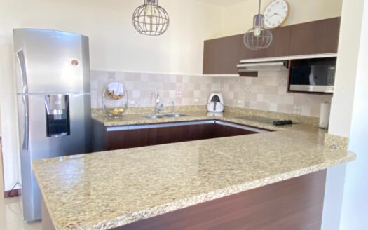 ¡OPORTUNIDAD! Apartamento en Venta en Condominio en Desamparados de Alajuela, con Vista a las Montañas. COD. 134856