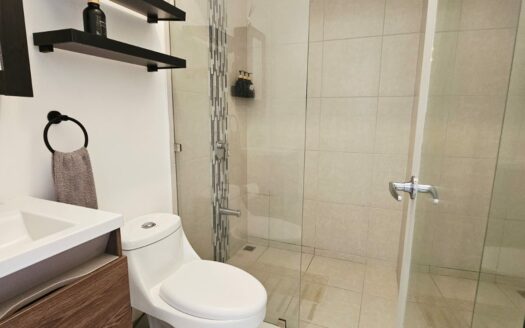 ¡PRECIO DE OPORTUNIDAD! Casa de Una Planta Completamente Amueblada en Alquiler en Canoas de Alajuela, en Condominio con Amenidades Espectaculares! COD. 134751