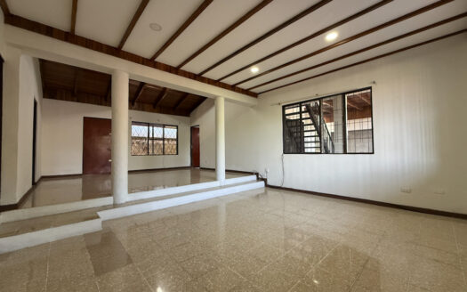 Oportunidad!!! Venta de Casa con Apartamento en Segundo Nivel, en La Florida de Tibás COD 134007