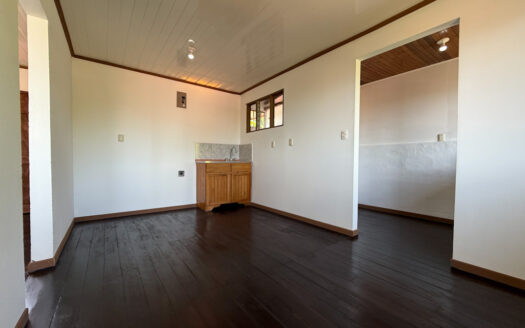 Oportunidad!!! Venta de Casa con Apartamento en Segundo Nivel, en La Florida de Tibás COD 134007