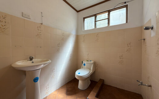 Oportunidad!!! Venta de Casa con Apartamento en Segundo Nivel, en La Florida de Tibás COD 134007