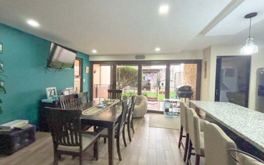 Se Alquila Casa en Condominio en Santo Tomás de Santo Domingo, Heredia, 227 M2 de Lote. Código 133346