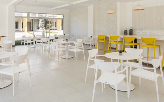 Venta de Hermosa Casa en Condominio en San Pablo de Heredia con Habitación Principal en Primer Nivel. Código 134220