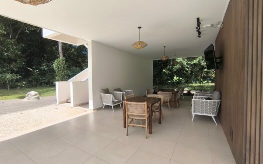 ¡Lote Esquinero en Venta en Casa Praia, Playa Jacó! A tan solo 5 minutos del mar🏖️ 174 m². Cod 134285