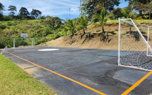 Espectacular Propiedad para Inversión en Paraiso de Cartago. Codigo 135480