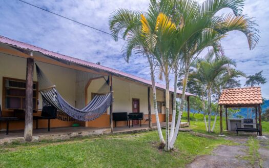 Espectacular Propiedad para Inversión en Paraiso de Cartago. Codigo 135480