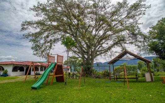 Espectacular Propiedad para Inversión en Paraiso de Cartago. Codigo 135480