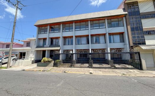 Venta de Apartamento 247m2 en San Pedro Montes de Oca, Remate Bancario cod.135625