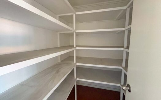 Venta de Apartamento 247m2 en San Pedro Montes de Oca, Remate Bancario cod.135625