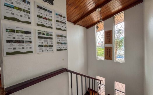 En venta – Propiedad y negocio en tipo Hostel en Francisco Peralta, San José cod.136060