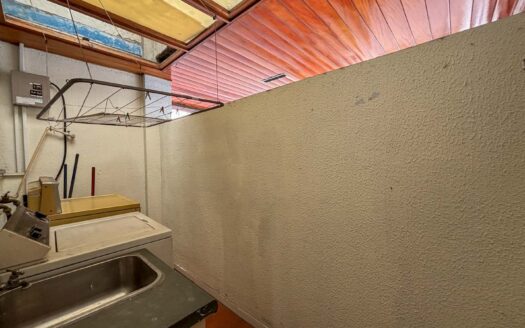 Venta de Apartamento 247m2 en San Pedro Montes de Oca, Remate Bancario cod.135625