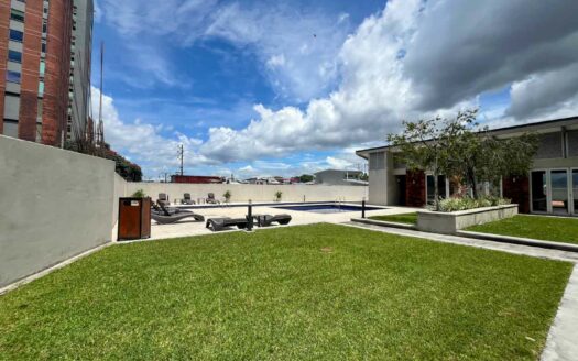 Apartamento en venta en Paseo Colón, Condominio 6-30, oportunidad de remate bancario COD#136188