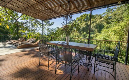 Boho-Style Home with Stunning Ocean View – 2 km from Santa Teresa COD: 137285