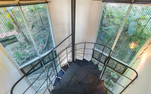 Boho-Style Home with Stunning Ocean View – 2 km from Santa Teresa COD: 137285