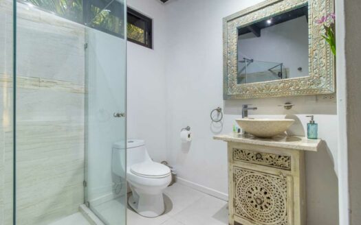 Boho-Style Home with Stunning Ocean View – 2 km from Santa Teresa COD: 137285