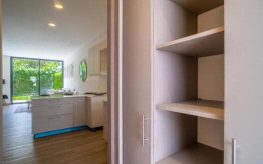 ESTRENE casa en Condominio en Pozos de Santa Ana con el MEJOR PRECIO por M2, 2 niveles, 2 dormitorios, con jardin! COD. 137447