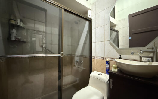 Casa de una Planta, con Hermosos Acabados,  en Residencial Seguro, en Llorente de Tibás COD 136508