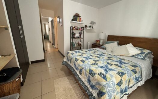 Apartamento en Venta en Planta Baja  en San Pablo de Heredia con Jardín Privado. Código 137727