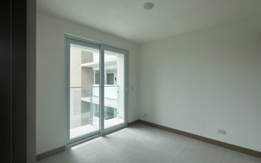 Apartamento en Venta en Condominio Mar a Mar, Garabito, Piso 13 con Vista a Jacó y Herradura COD. 137906