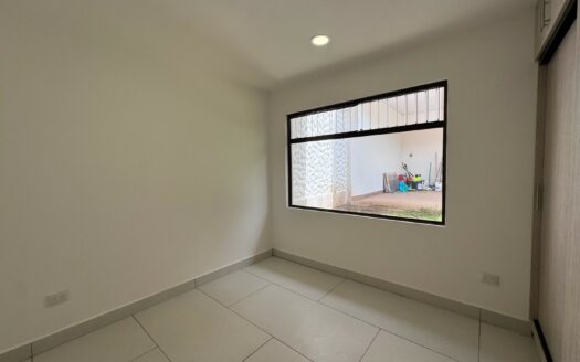 Tres Ríos: Casa de Una Planta en Residencial Privado Sierras de la Unión con 539 Metros de Lote. #138728