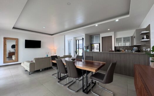 Guayabos de Curridabat: Casa en Condominio Prados del Este con 3 Habitaciones con 262 Metros de Construcción. #138987
