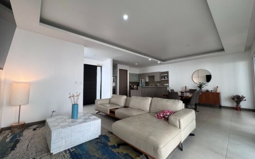 Guayabos de Curridabat: Casa en Condominio Prados del Este con 3 Habitaciones con 262 Metros de Construcción. #138987