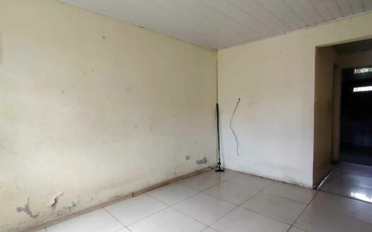 Casa y apartamento en venta en Desamparados, Calle Fallas con descuento del 10% aplicado COD#139742