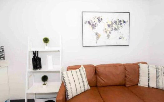 Apartamento tipo estudio en venta en La Sabana, SECRT — Amoblado y moderno COD#138529