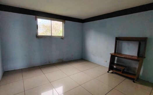 Casa y apartamento en venta en Desamparados, Calle Fallas con descuento del 10% aplicado COD#139742