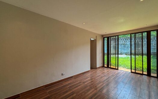 🏡 Venta de Casa en 1 Planta – Uso de Suelo Mixto – Montes de Oca, cerca de la UCR cod.139304