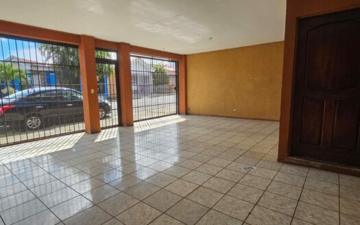 ¡Casa de una planta en venta en El Coyol, Alajuela, REMATE BANCARIO DE OPORTUNIDAD! COD. 138240