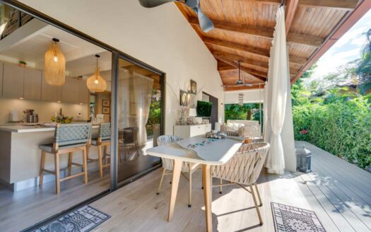 🌿 Villa Boutique en Potrero — 2 Habitaciones, 2 Baños | Amoblada y Renovada COD:139350