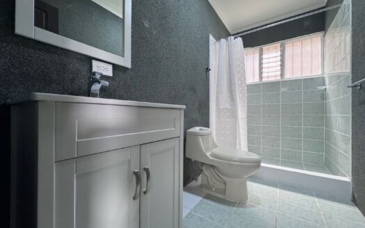 Tres Ríos: Casa en alquiler en Residencial Privado con 497 Metros de Lote.#140206