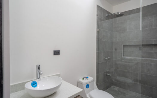 Tres Ríos: Estrene Casa en Condominio con Amplio Patio. Entrega Abril 2026. #141069