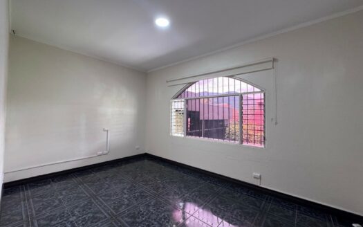 Tres Ríos: Casa en alquiler en Residencial Privado con 497 Metros de Lote.#140206