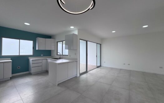 Condominio Floresta: Casa de una planta a su gusto #140265