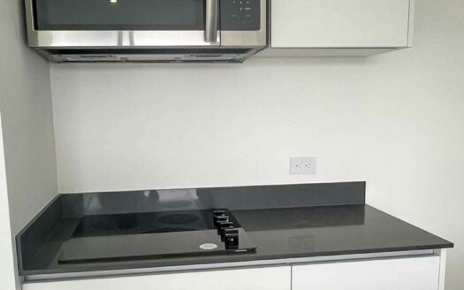 Apartamento en alquiler en Rohrmoser, SoHo Paradisus con amenidades de lujo COD#140007