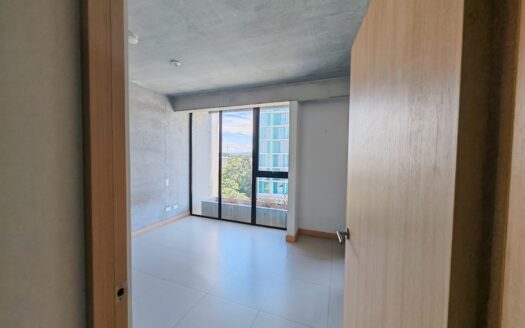 ¡OPORTUNIDAD: SE RECIBEN OFERTAS! Apartamento Adjudicado en Venta en Condominio Qalma, Conectividad Estratégica y Amenidades. COD. 140965