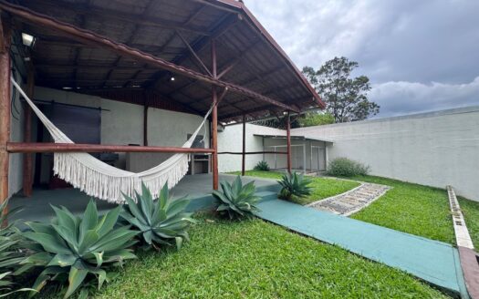 Tres Ríos: Casa en alquiler en Residencial Privado con 497 Metros de Lote.#140206