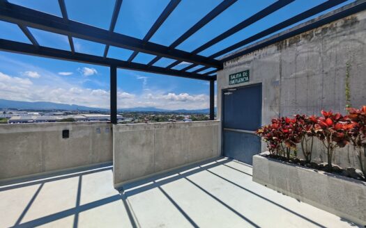 ¡OPORTUNIDAD: SE RECIBEN OFERTAS! Apartamento Adjudicado en Venta en Condominio Qalma, Conectividad Estratégica y Amenidades. COD. 140965