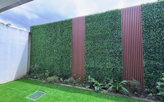 Guayabos de Curridabat: Casa de Una Planta en Condominio con 3 Habitaciones. 85 Millones de Colones. Oportunidad! #140456