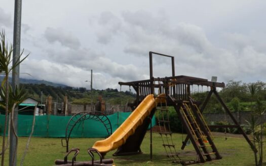 Condominio Arrabará: Venta de Lote en Paraíso de Cartago, Excelente Ubicación. Código 131999