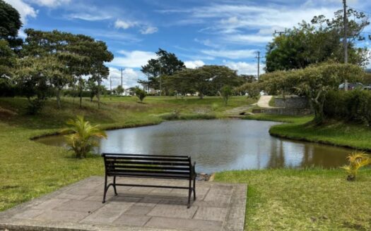 Condominio Arrabará: Venta de Lote en Paraíso de Cartago, Excelente Ubicación. Código 131999