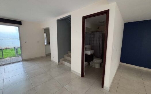 🏡 Remate Bancario. Casa en Venta en Ciudad Colón, en Condominio con Amenidades Premium. Cod. 140431