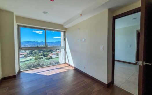 Apartamento en Venta en Los Yoses, Piso 5 con Vista al Sur cod.140574