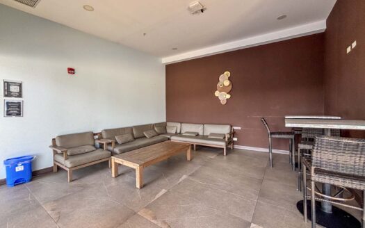 Apartamento en Venta en Los Yoses, Piso 5 con Vista al Sur cod.140574