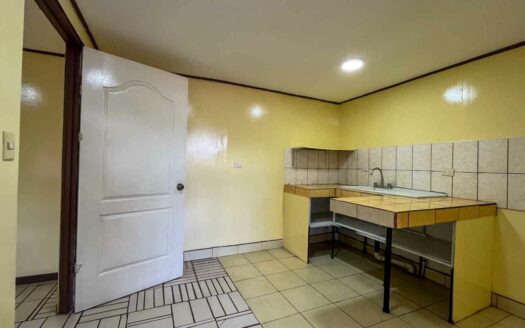 Propiedad mixta de 6 apartamentos en venta en San Rafael Abajo, ideal para inversión con buena rentabilidad COD#141130