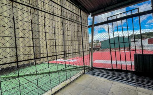 Propiedad mixta de 6 apartamentos en venta en San Rafael Abajo, ideal para inversión con buena rentabilidad COD#141130